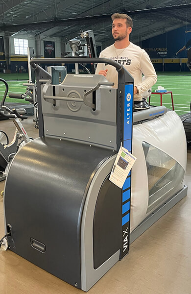 Image of an athlete using an Alter G treadmill